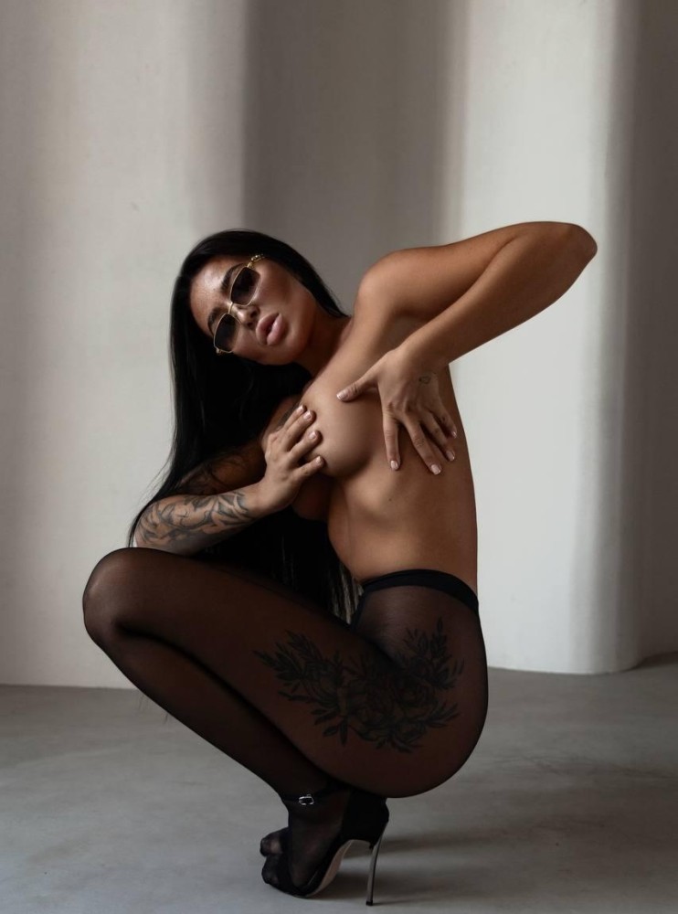 Индивидуалка Карина фото № 2 в городе Ватутинки