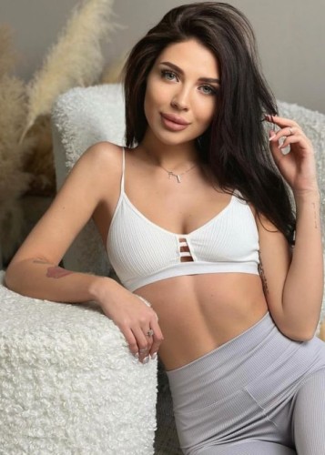 Екатерина, Г. Ватутинки